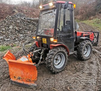 Malotraktor / nosič nářadí AGT 835H s SPZ + příslušenstvím - 2