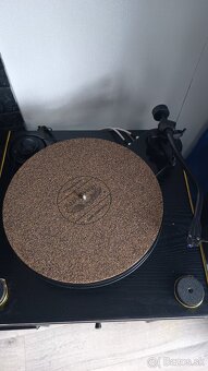 Pro-Ject RPM 3 Carbon - 2