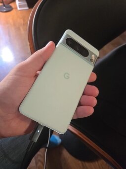 google pixel 8 pro - 2