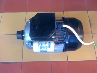 Predam 0.75kw elektromotor. - 2