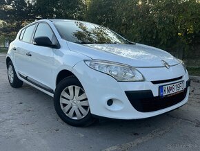 Renault Megane 1.6 16v 2011 Authentigue - 2