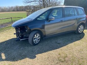 Rozpredám Citroen Grand Picasso 1.6 r.v. 2015 - 2