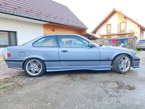 BMW E36 325i coupe - 2