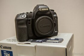 Canon EOS 5D MK2 - 2