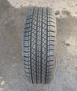 215/65 R16 - 2