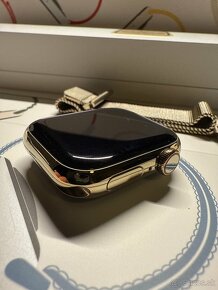 Apple Watch 8 Gold Stainless Steel + Milanese band - 2