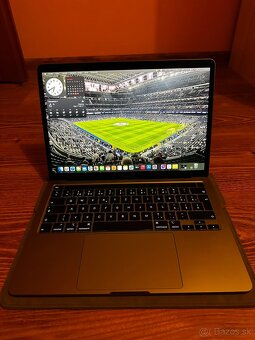 MacBook Pro 13,3", ročník 2020 - 2