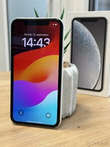 Apple iPhone XR 64GB - NOVÁ BATÉRIA - 2