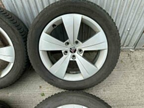 17" Elektrony SKODA 5x112 so zimnymi pneu 215/55 R17 - 2