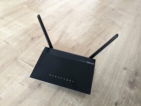 Router Asus RT-AC52U - 2