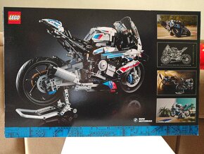 LEGO Technic (42130) BMW M 100 RR - 2