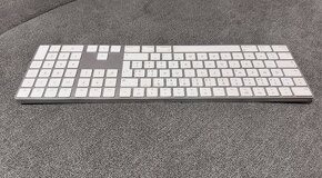 Apple Magic Keyboard Numericka (Bluetooth) - 2