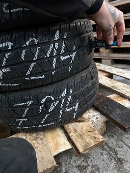 Z214 4ks zimné 195/60R16C 99/97T - 2