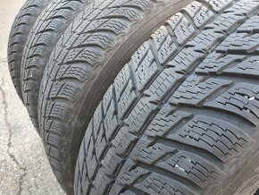 215/70r16 nokian wr suv3 - 2