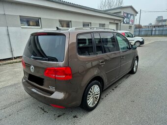 Volkswagen Touran 2.0 TDI 7 miest Automat - 2