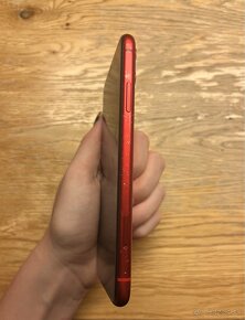 iPhone 11 Red 128 GB - 2