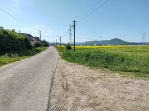 PREDAJ pozemok v obci OSLANY okr. Prievidza - 2