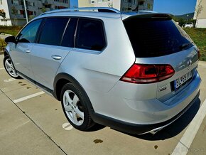 Predám VW Golf Alltrack DSG - 2