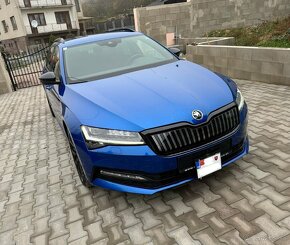 Škoda Superb Combi Sportline Race blue 1.4 TSI Hybrid- PHEV - 2