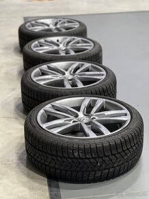 5x112 Vw Rline Original R18 225/4r18 Dartford - 2