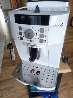 Delonghi magnifica S - 2