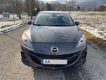 Mazda 3 2.0i 110 kW AUTOMAT Kúpené v SR 1.Majiteľ - 2