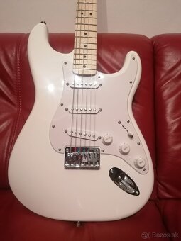 Elektrická gitara FENDER SQUIER STRATOCASTER - 2