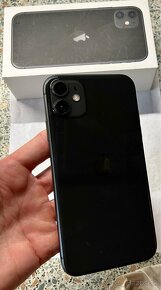 Iphone 11 64 gb čierny - top stav - 2