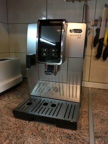 automaticky kavovar Delonghi Dinamica Plus - 2