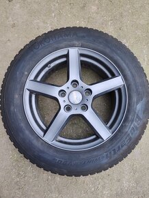 215/60 R16 99H zimné pneumatiky YOKOHAMA BluEarth Winter W90 - 2