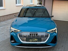 Audi E-tron 50 quattro S line SportBack - 2