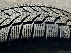 4ks Dunlop Winter sport 5 SUV 235/60 R18 - 2