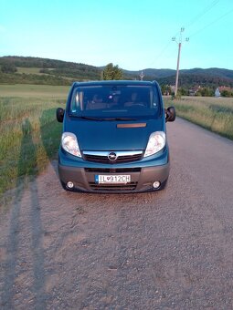 Opel Vivaro long - 2