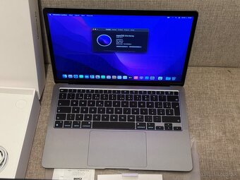 Apple Macbook air M1 8/256 - Nepouživaný s blokom - 2