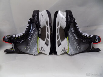 Profi korčuľe Bauer Vapor Hyperlite (velikost 7 Fit 3) -NOVÉ - 2