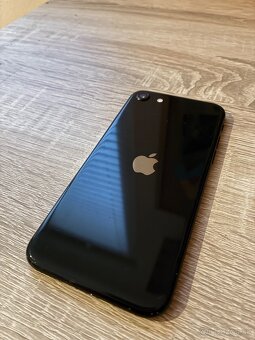 Predám iPhone SE 128gb - 2