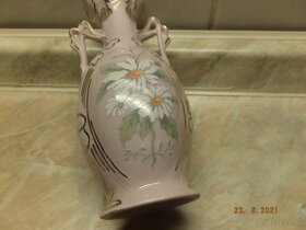 Růžový porcelán orig. H&C, vázička. - 2