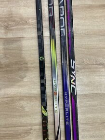 ✅ BAUER VAPOR HYP2R - P92M - 77 FLEX - ĽAVÉ HOKEJKY ✅ - 2