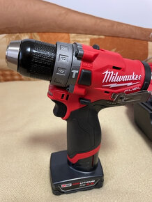 MILWAUKEE M12 FUEL™ Aku vŕtačka s príklepom - kompaktná M12 - 2