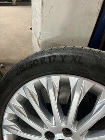 Letné pneumatiky na diskoch originál Ford 215/50 R 17 - 2