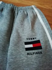 Tepláky Tommy Hilfiger - hrube, iba vyskusane - 2