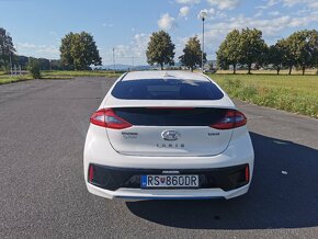 Hyundai IONIQ - 2