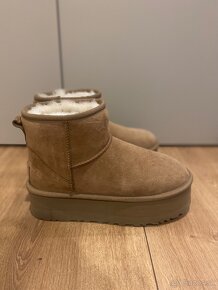 UGG mini platform 40 - 2