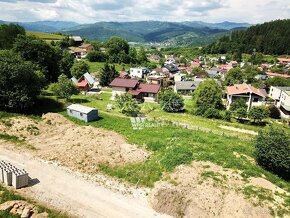 Stavebný pozemok /715m2 + 95m2/ Žilina - Žilinská Lehota - 2