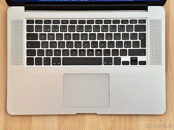 MacBook Pro 15" i7-2.5GHz,4j/16GB/512GB, NOVÁ BATÉRIA - 2