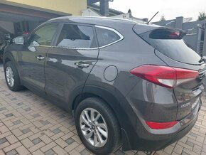 Hyundai Tucson - 2