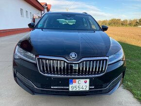 Škoda Superb Combi 2.0 TDI DSG L&K Matrix Panorama - 2