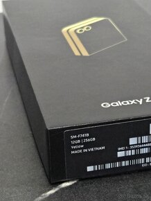 Samsung Galaxy Z Flip6 12GB/256GB Yellow - NOVÝ - 2