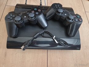 Predám PlayStation 3 500GB + 2 bezdrôtové ovládače + hry - 2