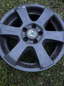 Disky znacky autec oktavia 1 golf1 a podobne 5x112 r15 - 2